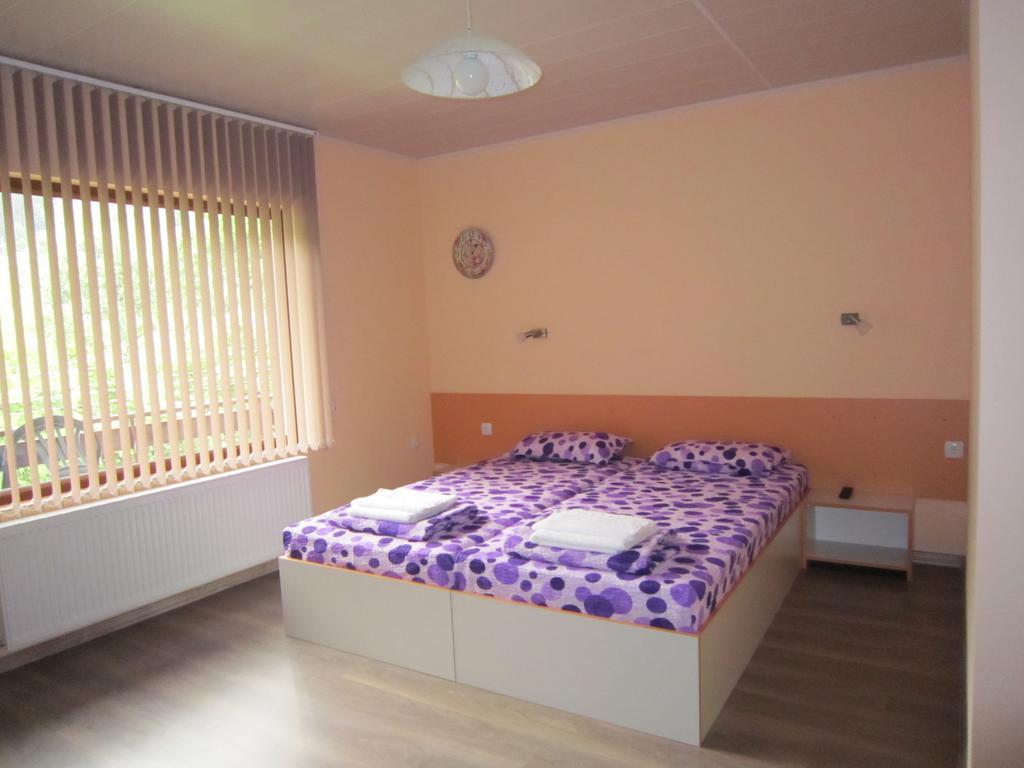 Slavina Guest House Sapareva Banya Bagian luar foto