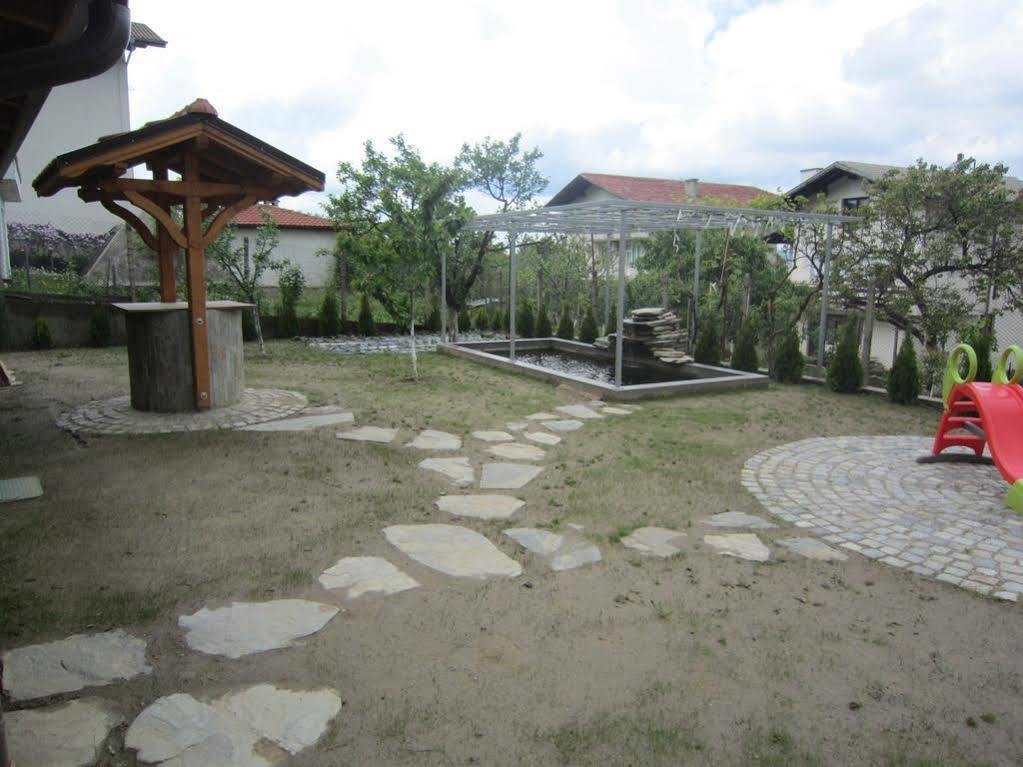 Slavina Guest House Sapareva Banya Bagian luar foto